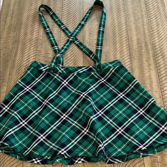 Irish ☘️ Green Plaid Skater 🛹 Skirt with Suspenders. Zip back. Cutie 🥰 pie 🥧 👀 - Picture 1 of 17